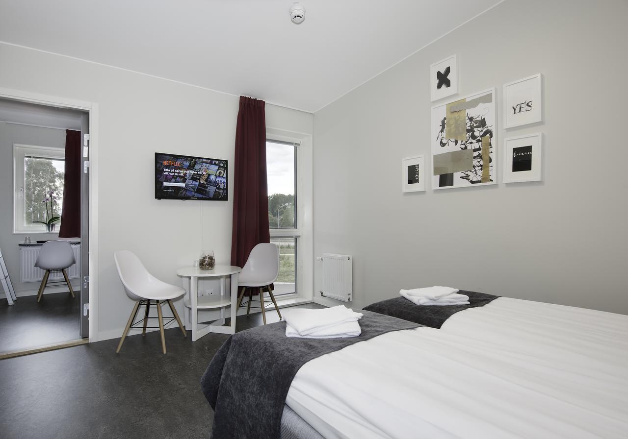 Hotell Eken Moelndal Bagian luar foto