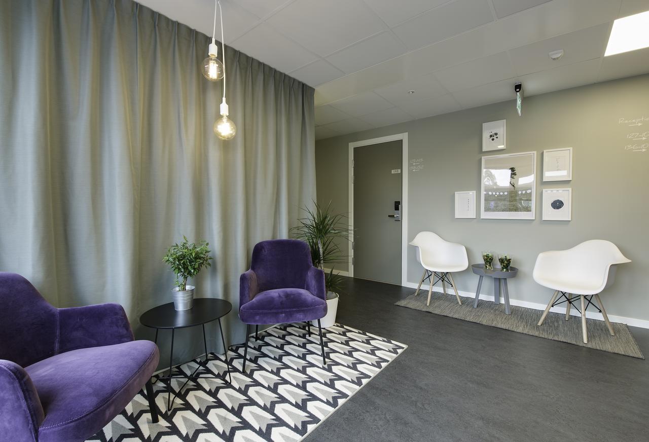 Hotell Eken Moelndal Bagian luar foto